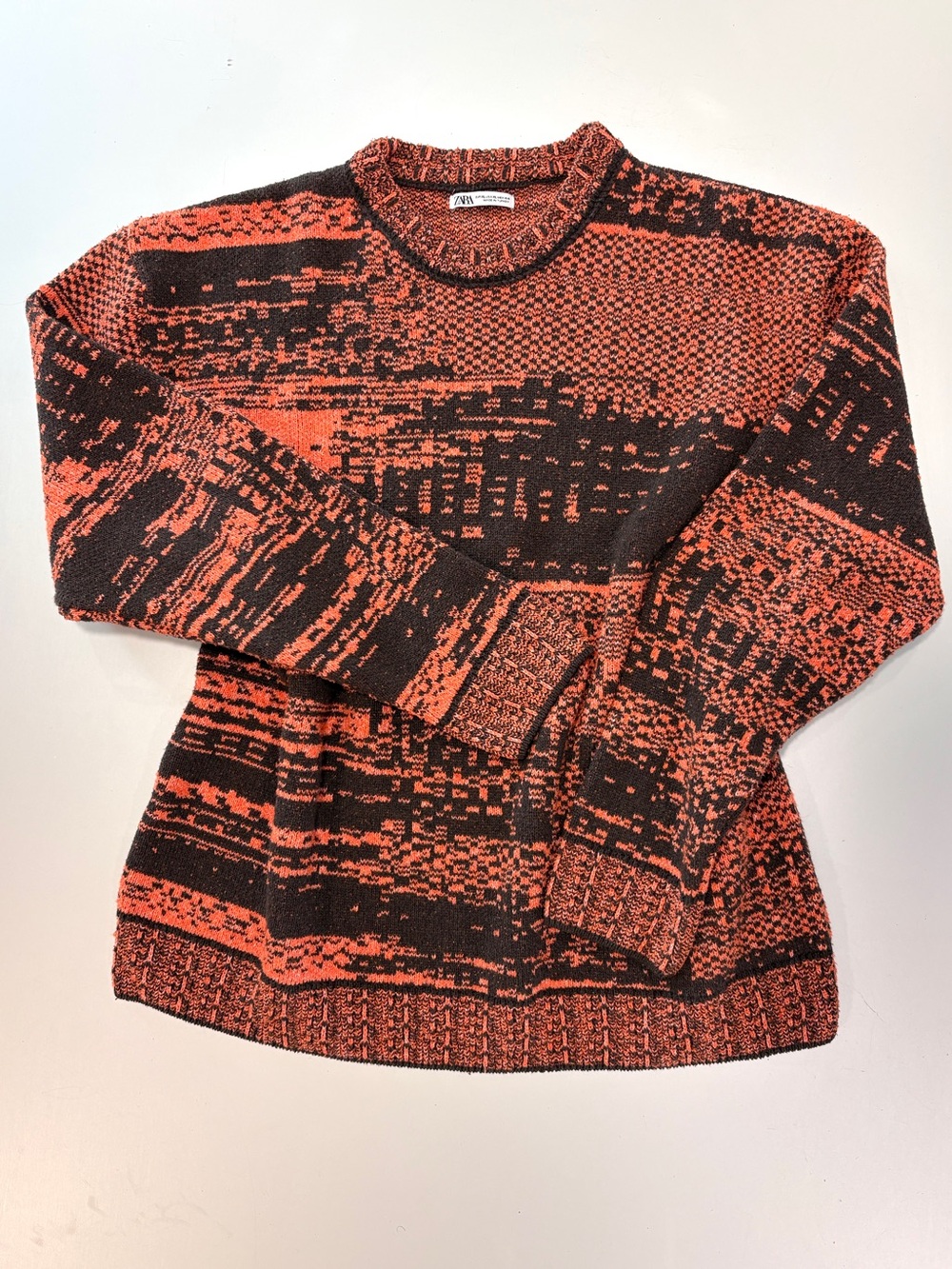 Zara Men Orange & Black Graphic Knit Crewneck